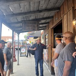 Fort Worth Crawling - History Tour Pub Crawls