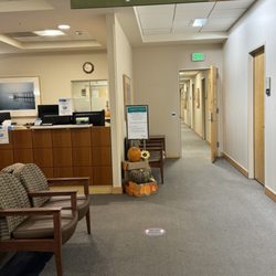 Palo Alto Center - Reception area