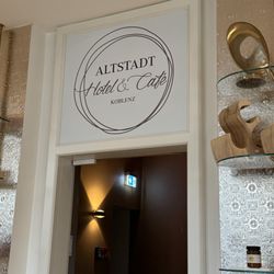 Altstadt Cafè - Interior