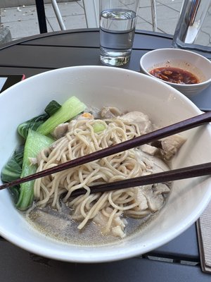 Noodle/Bar by null