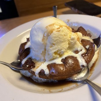 Texas Roadhouse - Bread pudding - Steakhouses Near Me - Miami, Florida Texas Roadhouse - Bread pudding - Steakhouses Near Me - Miami, Florida