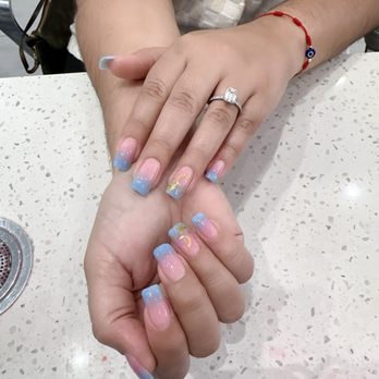 Wonderland Nail Spa - Ombre nails - Nail Salons Near Me - Levittown, New York Wonderland Nail Spa - Ombre nails - Nail Salons Near Me - Levittown, New York
