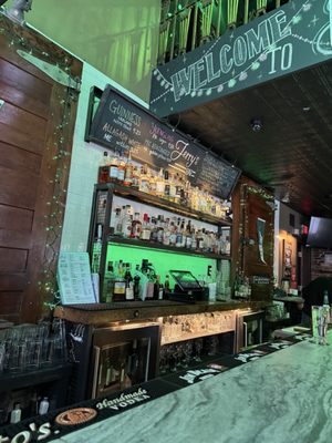 Jerry's Bar by null