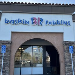 Exterior photo of Baskin-Robbins - Granada Hills, California Exterior photo of Baskin-Robbins - Granada Hills, California