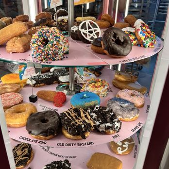 Voodoo Doughnut - Yum! Fun creative and fresh! - Bakeries Near Me - Los Angeles, California Voodoo Doughnut - Yum! Fun creative and fresh! - Bakeries Near Me - Los Angeles, California