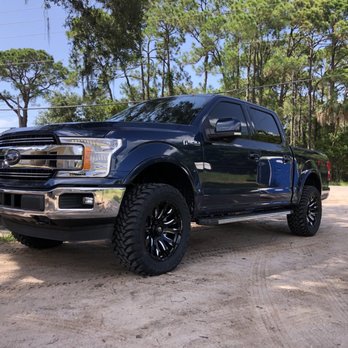 Brandon Ford - Car Dealers Near Me - Tampa, Florida