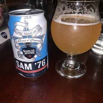 Boston Burger - Somerville - Samuel Adams beer... when near Boston, must have! - Burgers Near Me - Somerville, Massachusetts Boston Burger - Somerville - Samuel Adams beer... when near Boston, must have! - Burgers Near Me - Somerville, Massachusetts
