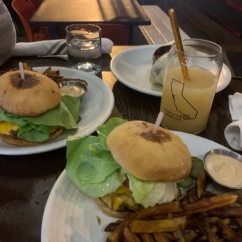 GOODONYA Organic Eatery - Coffee & Tea Near Me - Encinitas, California
