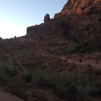 Camelback Mountain - Bottom of the hike - Parks Near Me - Phoenix, Arizona