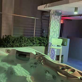 The Wave Hotel Condado - The hot tub - Hotels Near Me - San Juan, Puerto Rico The Wave Hotel Condado - The hot tub - Hotels Near Me - San Juan, Puerto Rico