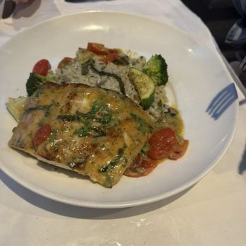 Cosmo's Bistro - Italian Near Me - Glendora, California
