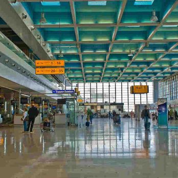 Aéroport de Marseille Provence - Beautiful n clean airport - Airports Near Me Aéroport de Marseille Provence - Beautiful n clean airport - Airports Near Me