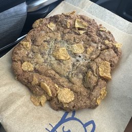 Cornflake cookie... so worth it! Ask for it warm! Cornflake cookie... so worth it! Ask for it warm!