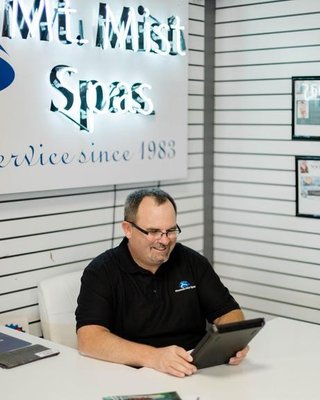 Mountain Mist Pool & Spa