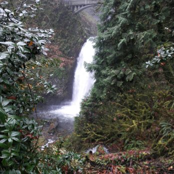 Multnomah Falls - Hiking Near Me - Bridal Veil, Oregon Multnomah Falls - Hiking Near Me - Bridal Veil, Oregon