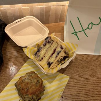 Hani's Bakery - Pb&j crunch cake - Bakeries Near Me - New York, New York Hani's Bakery - Pb&j crunch cake - Bakeries Near Me - New York, New York