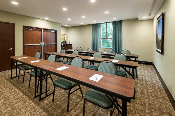 Hampton Inn & Suites National Harbor/Alexandria Area by null