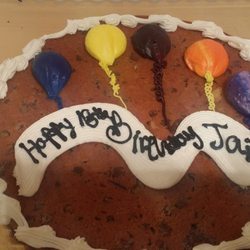 Publix Super Markets - The awful cookie cake they created for my daughter's 18th birthday. DO NOT USE THEM FOR CUSTOM CAKES