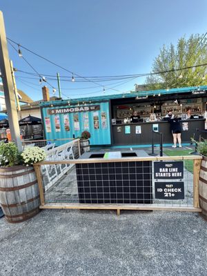 HI-FI Indy & HI-FI Annex by null