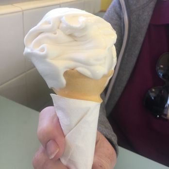 Myras - The ice cream is excellent. - Burgers Near Me - Valdese, North Carolina