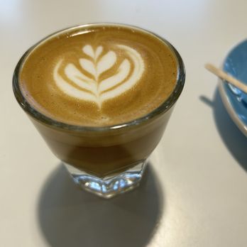 18 Grams Coffee Lab - "Four" (equal parts espresso/milk) - Coffee & Tea Near Me - Culpeper, Virginia