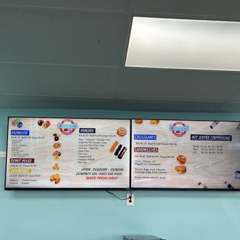 Breeze Donuts and Kolaches - Menu - Donuts Near Me - Mary Esther, Florida Breeze Donuts and Kolaches - Menu - Donuts Near Me - Mary Esther, Florida