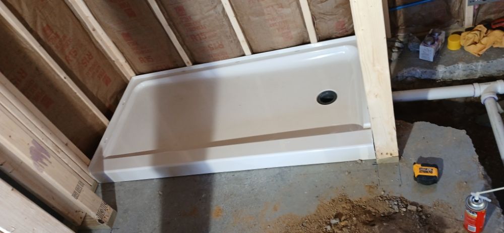 Slide of Acxel Carpentry