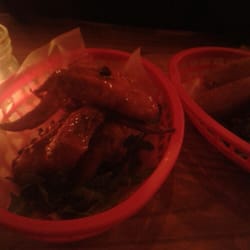 Nolita Cantina - Hot wings (2015)