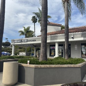Urban Teri Kitchen - In shopping area closest to Melrose Ave - Asian Fusion Near Me - Vista, California Urban Teri Kitchen - In shopping area closest to Melrose Ave - Asian Fusion Near Me - Vista, California