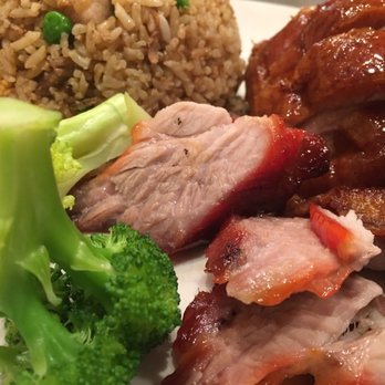 Kau Kau Barbeque - BBQ Pork, Fried rice, Broccoli, BBQ Duck in upper right. - Barbeque Near Me - Seattle, Washington
