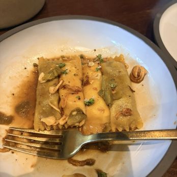 Arlo Grey by Kristen Kish - Oxtail and cheese ravioli - New American Near Me - Austin, Texas Arlo Grey by Kristen Kish - Oxtail and cheese ravioli - New American Near Me - Austin, Texas