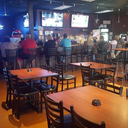 HR Bar & Grill