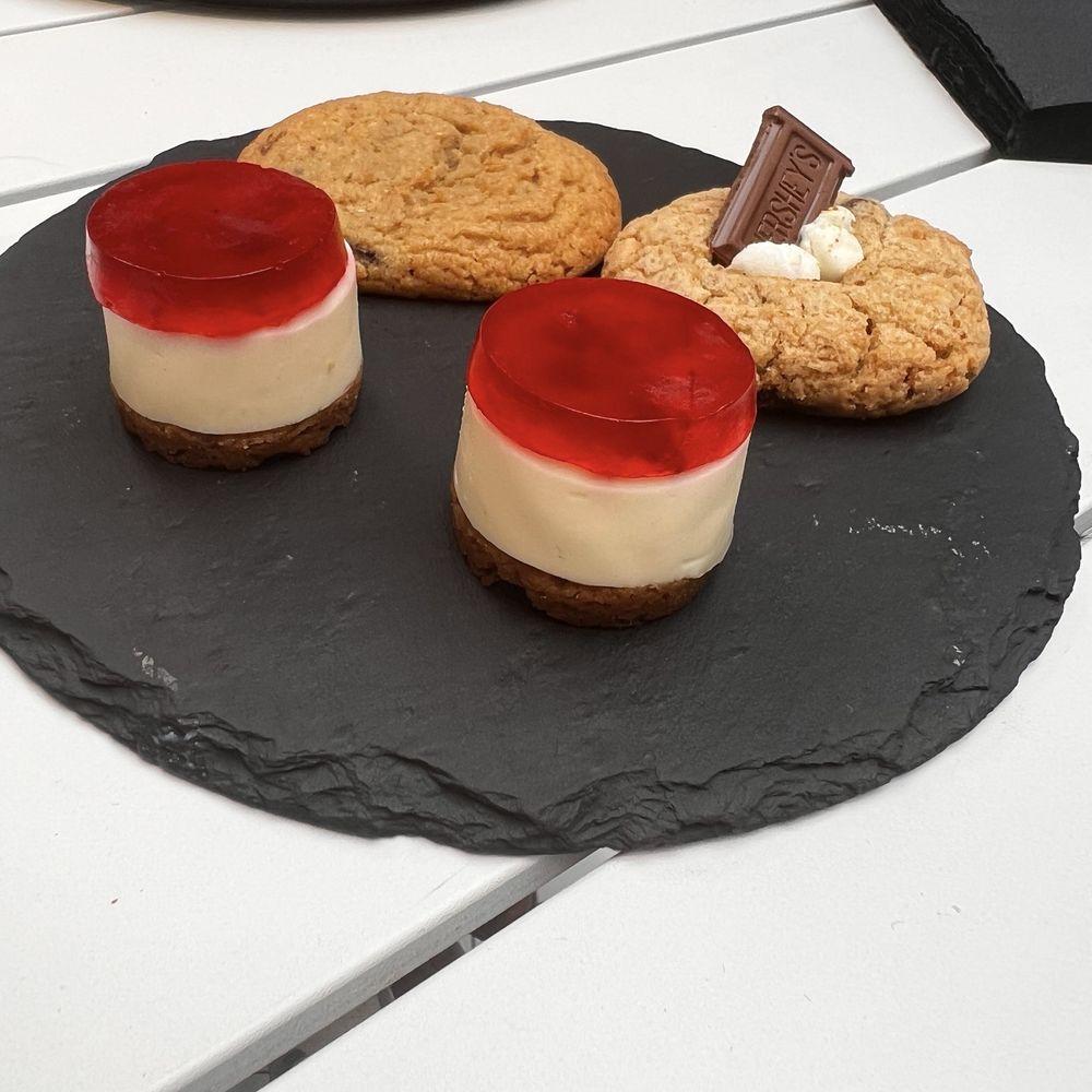 Kakes NYC - Infused cooked and cheesecake - Lounges Near Me - Queens, New York