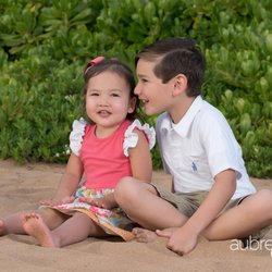 Aubrey Hord Photography - Maui Family Photographers in Wailea for beach portraits