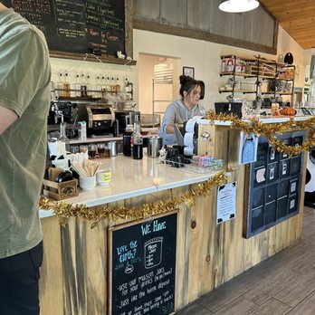 Howling Cow Cafe - Coffee bar - Coffee & Tea Near Me - Bellvue, Colorado Howling Cow Cafe - Coffee bar - Coffee & Tea Near Me - Bellvue, Colorado