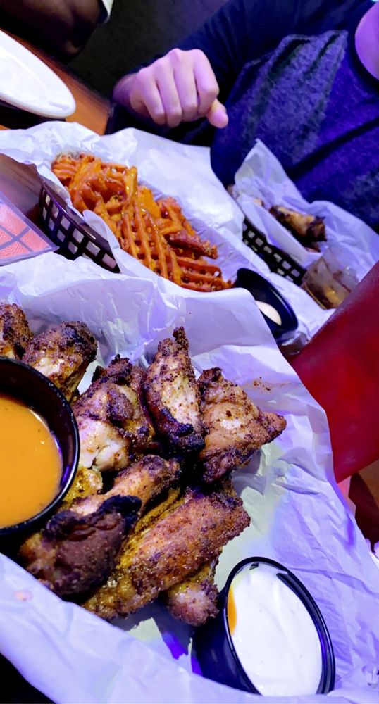 KICKBACK JACK’S Updated August 2024 34 Photos & 118 Reviews 10745