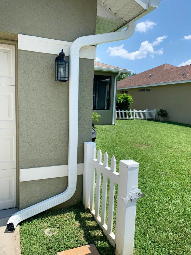 KELLEYS SEAMLESS GUTTERS 1444 S Belcher Rd, Clearwater, Florida