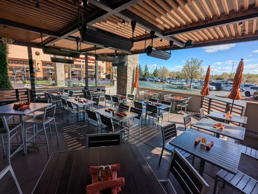 Land Ocean Restaurant Roseville by null