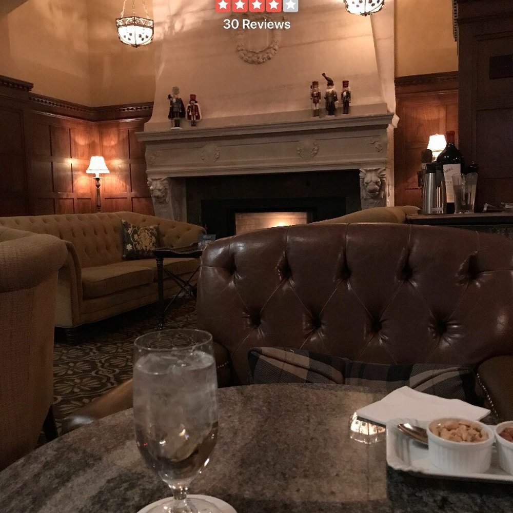 Confederation Lounge & Patio - Lounges Near Me - Edmonton, Alberta Confederation Lounge & Patio - Lounges Near Me - Edmonton, Alberta