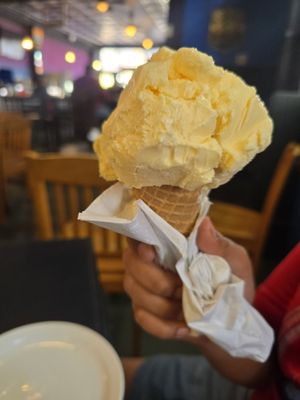 Lindy's Diner by null