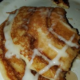 Cinnamon Bun Griddle Cake