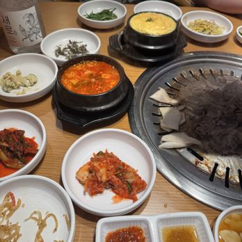 Mo Ran Gak Restaurant - Banchan - Barbeque Near Me - Fullerton, California Mo Ran Gak Restaurant - Banchan - Barbeque Near Me - Fullerton, California