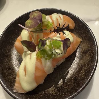 Zu Izakaya - SALMON(SAKE) NIGIRI - Sushi Bars Near Me - Phoenix, Arizona Zu Izakaya - SALMON(SAKE) NIGIRI - Sushi Bars Near Me - Phoenix, Arizona