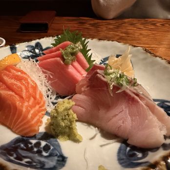 Ozuri Izakaya - Assorted Sushi - Japanese Near Me - Duluth, Georgia Ozuri Izakaya - Assorted Sushi - Japanese Near Me - Duluth, Georgia
