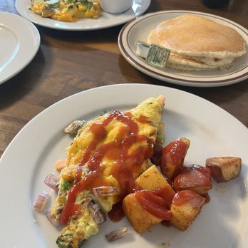 Main Street Cafe - Veggie omelette, veggie scramble, pancakes. - Coffee & Tea Near Me - Hurricane, Utah Main Street Cafe - Veggie omelette, veggie scramble, pancakes. - Coffee & Tea Near Me - Hurricane, Utah