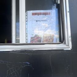 Big Dawgs Catering & Food Truck - Wing Flavors Signage