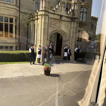 Lough Eske Castle - Front entrance - Hotels Near Me - Donegal Town, DL