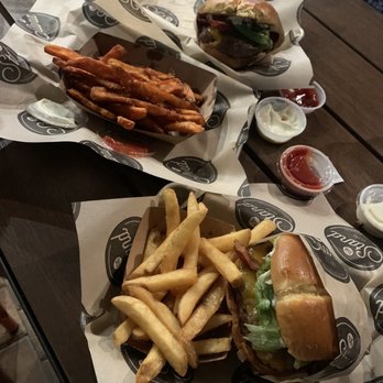 The Stand - American Classics Redefined - ABC Burger - New American Near Me - The Woodlands, Texas