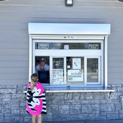Ten Club Park - Concession stand for treats
