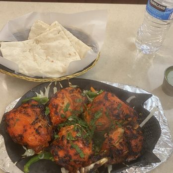 The Curry House - Chicken Tikka Sizzler Plain naan - Indian Near Me - Humble, Texas The Curry House - Chicken Tikka Sizzler Plain naan - Indian Near Me - Humble, Texas